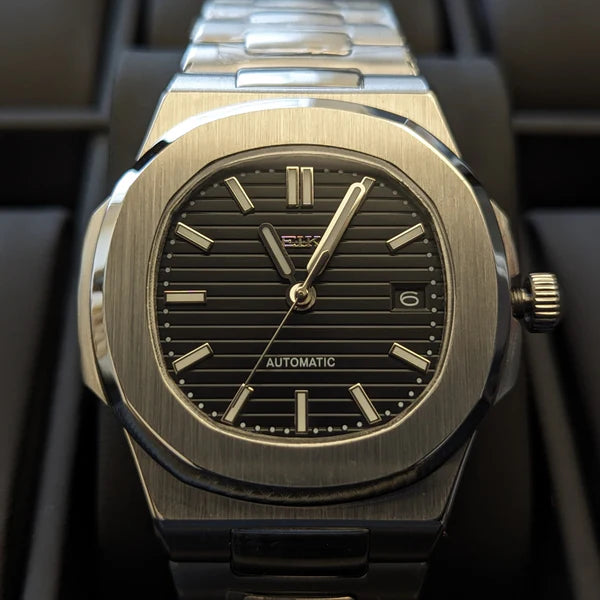 Seikonaut┃Black Dial