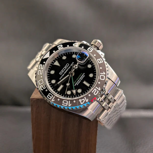 GMT Master┃Bruce Wayne Homage